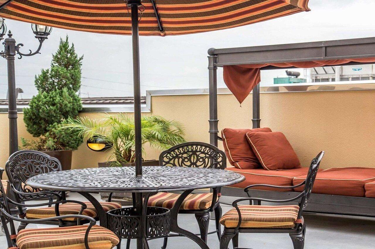 Bluegreen Vacations Club La Pension New Orleans Exterior photo