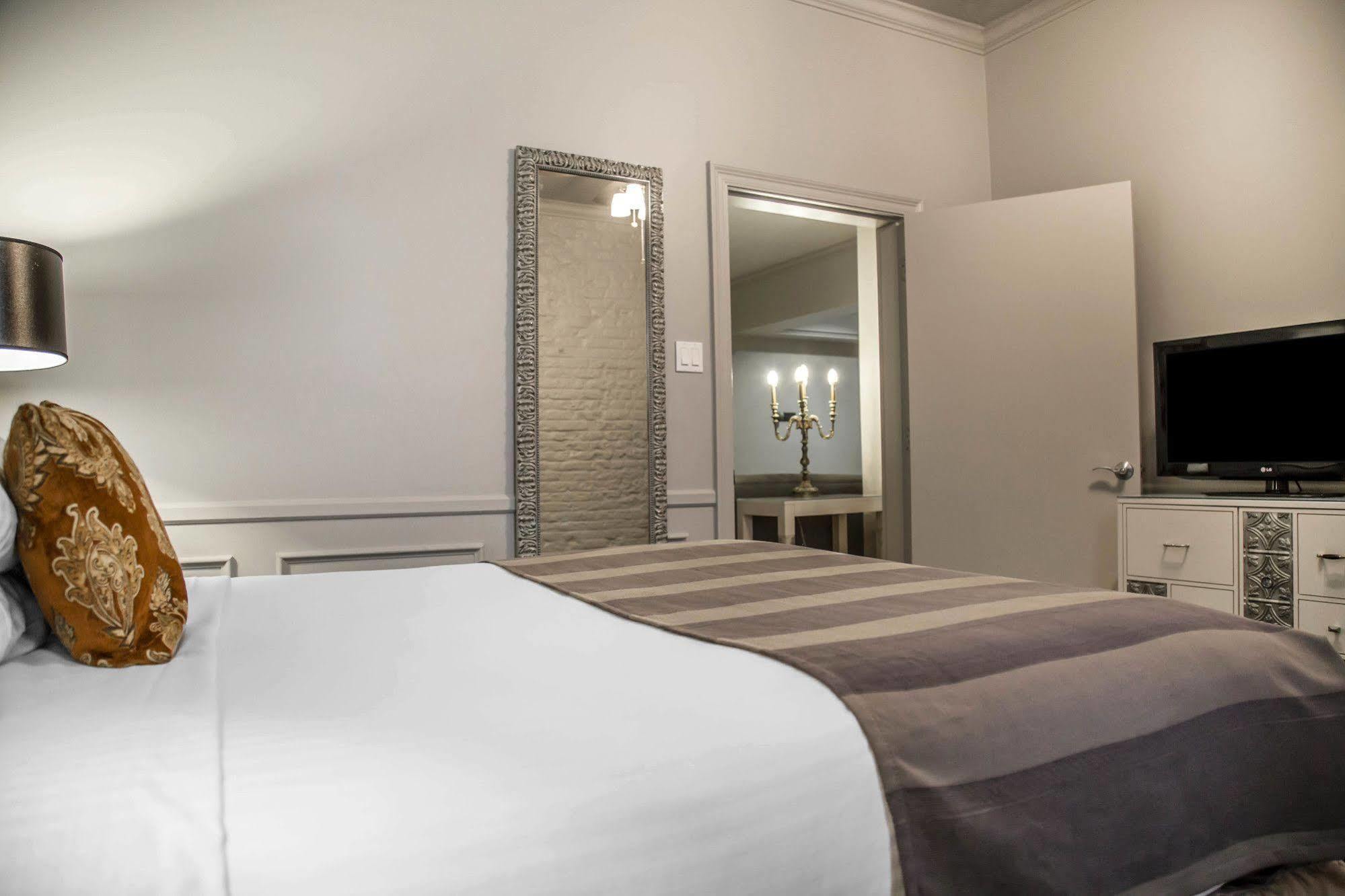 Bluegreen Vacations Club La Pension New Orleans Exterior photo